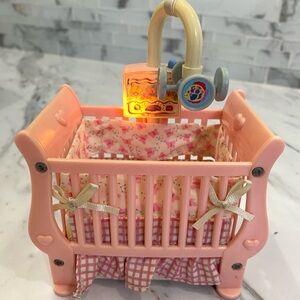 2003 fisher price dollhouse crib